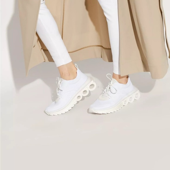 FERRAGAMO
NIMA STRETCH KNIT SNEAKERS - Picture 15 of 15